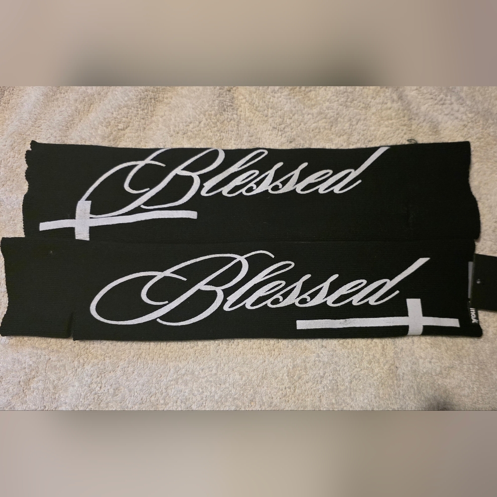 Black and White 'Blessed' Headband